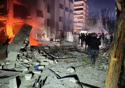 إصابة 4 عسكريين بقصف إسرائيلي على حمص