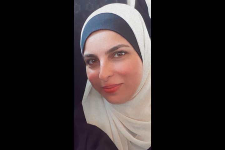 من قلب الركام إلى قمة النجاح: قصة الطالبة هالة سعيد شحادة أبو دية
