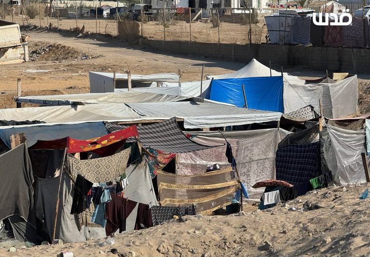 تواجد خجول للنازحين في مواصي رفح؛ بسبب قربها من مناطق توغل جيش الاحتلال في رفح