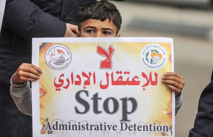 الاحتلال يصدر ويجدد أوامر الاعتقال الإداري بحق 28 معتقلا