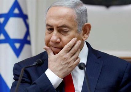 الجارديان: من المحتمل محاكمة نتنياهو بتهمة الفساد