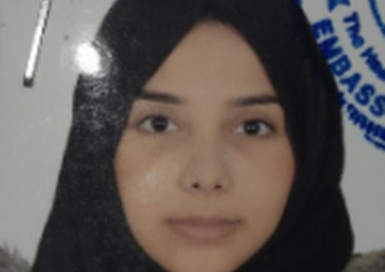 هدى حمادة: طالبة طب متميزة تصارع البقاء تحت وطأة الحرب في غزة