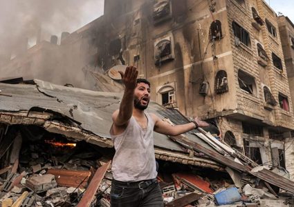 8 شهداء معظمهم أطفال ونساء في قصف إسرائيلي على دير البلح