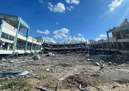 "الأونروا": لا مكان آمنا في غزة وسكانه ينتظرون الموت