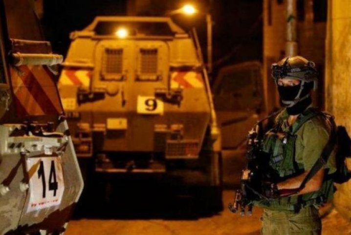 الاحتلال يقتحم قرية الراس جنوب طولكرم ويستولي على تسجيلات كاميرات مراقبة