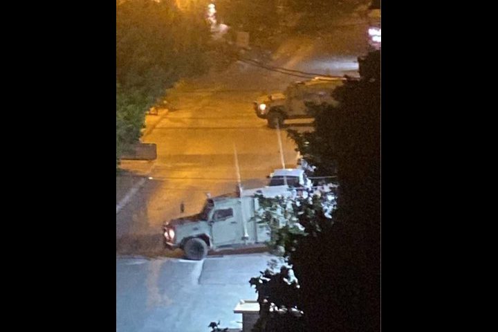 ثلاث إصابات بالرصاص الحي خلال اقتحام الاحتلال مخيم بلاطة
