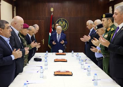 الرئيس محمود عباس يترأس اجتماعا لقادة الأجهزة الأمنية