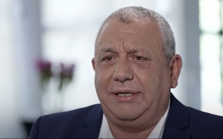 إيزنكوت يوصي نتنياهو بتبديل رئيس الموساد: "لا يفهم العربية"