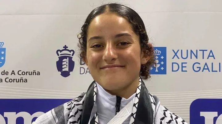 الفلسطينية مريم بشارات تتوج بذهبية آسيا للكاراتيه