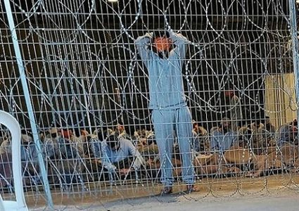 الافراج عن 40 اسيرا أظهرت ملامحهم تعرضهم لجرائم ممنهجة