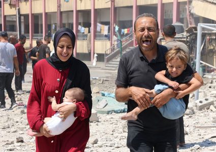 الصحة في غزة تؤكد على أهمية وقف اطلاق النار لضمان نجاح عملية التطعيم