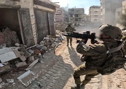 مقتل ثلاثة جنود إسرائيليين في معارك وسط قطاع غزة