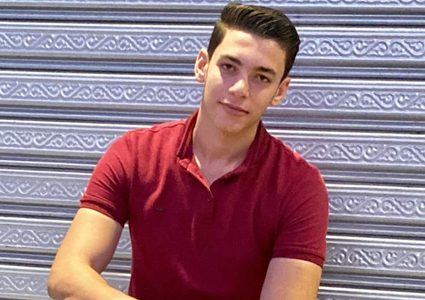 طالبا الطب الشقيقان: حازم ويوسف وحكايات الألم من عمق الخيام