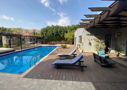 لجنة السلامة في اريحا توصي اصحاب الفلل باتخاذ اجراءات السلامة العامة