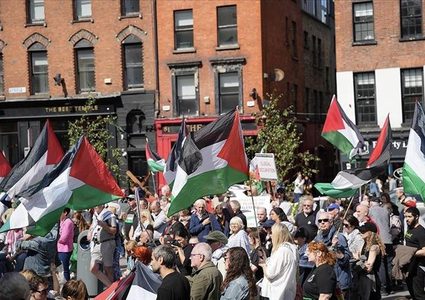 ايرلندا: متظاهرون يطالبون واشنطن بوقف دعمها لإسرائيل