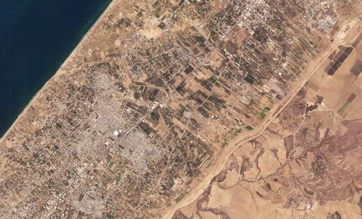 جيش الاحتلال يوسع ممر نتساريم في وسط غزة