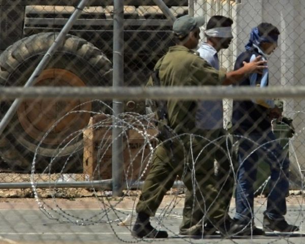 "هيئة الأسرى": المعتقلون المرضى في سجن "النقب" يعانون أوضاعا صحية صعبة