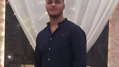 الطالب عادل عوض: رغم فقد الأحبة و ظروف الحرب المروعة واصلنا التعليم