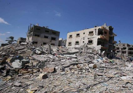 دمار كبير خلفه جيش الاحتلال في الجزء الشرقي من دير البلح وسط مدينة غزة