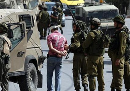 الاحتلال يعتقل 22 مواطنا من الضفة لترتفع حصيلة الاعتقالات منذ 7 أكتوبر إلى 10300