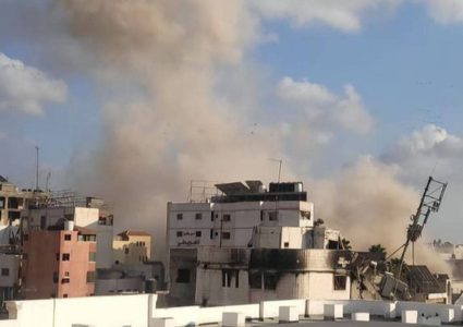 شهيدان في قصف الاحتلال محيط مستشفى المعمداني