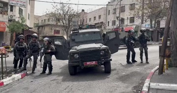 قوات الاحتلال تقتحم بلدة حجة