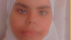 رحلة الطالبة عزيزة أبو كاس من الأحلام وقهوة الصباح إلى كابوس وأنقاض وخيام