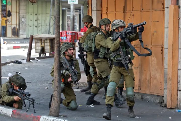 استشهاد فلسطيني برصاص الاحتلال في الخليل