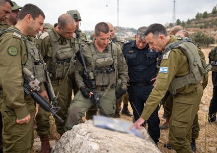 هاليفي يجري تقييما للوضع في الخليل