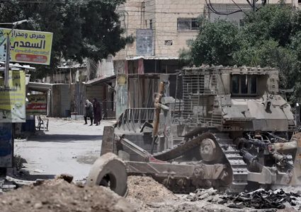 الاحتلال يواصل عدوانه على جنين ومخيمها لليوم السادس على التوالي