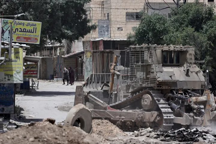 الاحتلال يواصل عدوانه على جنين ومخيمها لليوم السادس على التوالي