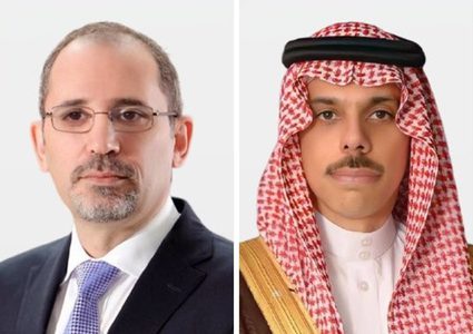 وزيرا خارجية السعودية والأردن يبحثان التصعيد الإسرائيلي وحماية الشعب الفلسطيني