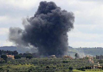 الاحتلال يجدد غاراته على عدة بلدات جنوب لبنان