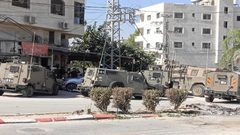 الاحتلال يداهم محال تجارية ومشاتل زراعية في عدة مناطق شمال وشرق القدس