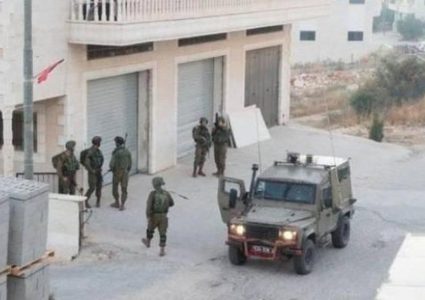 الاحتلال يداهم عددا من المنازل في قرية حوسان
