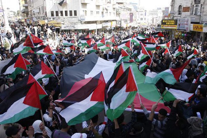 مسيرة وسط رام الله تنديدا بعدوان الاحتلال على شعبنا