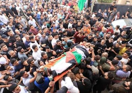 تشييع 4 شهداء في مخيم الفارعة ومدينة طوباس