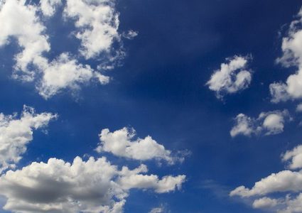 حالة الطقس: غائم جزئي ولا تغير على درجات الحرارة