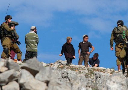 إصابة مواطن برضوض إثر اعتداء مستوطنين عليه في حوارة