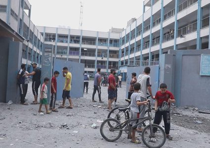 أربعة شهداء بقصف الاحتلال مدرسة تؤوي نازحين شمال غزة