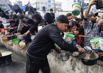 الأغذية العالمي: 2.2 مليون شخص بغزة بحاجة ماسّة إلى المساعدات
