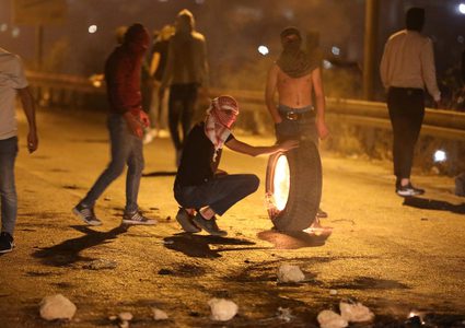 مواجهات مع الاحتلال في دورا جنوب الخليل