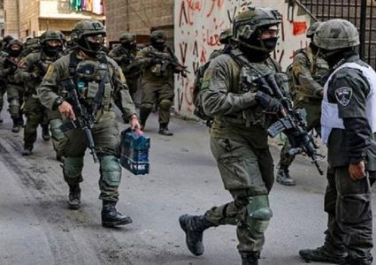 نابلس: قوات الاحتلال تقتحم مخيم العين وقرية عوريف