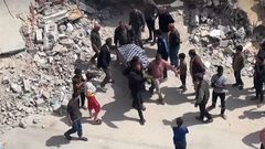 انتشال 4 شهداء من خربة العدس شمال رفح