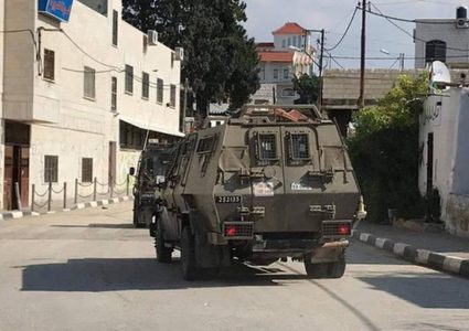 قوات الاحتلال تحاصر مبنى تربية قباطية وعدة مدارس