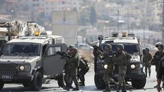 الاحتلال يحاصر منزلا في قباطية جنوب جنين وأنباء عن شهداء (محدث)