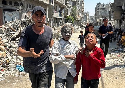 شهداء وجرحى في قصف الاحتلال لمنزل في دير البلح