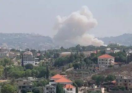 10 شهداء لبنانيين من عائلة واحدة إثر قصف الاحتلال للبقاع الشرقي