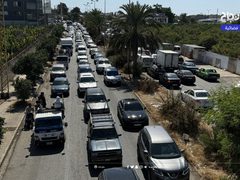 نزوح مستمر لآلاف اللبنانيين من مدينة صور ومناطق جنوبي لبنان بسبب عدوان الاحتلال.