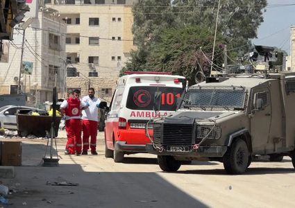 الاحتلال يقتحم مدينة جنين ويحاصر مستشفيي جنين الحكومي وابن سينا